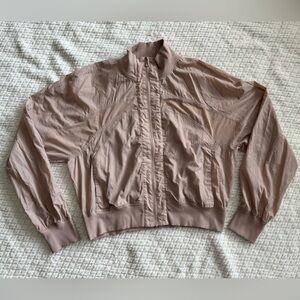 Lululemon lightweight jacket